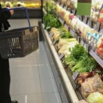 Αυτά είναι τα 61 προϊόντα στα οποία μπαίνει πλαφόν